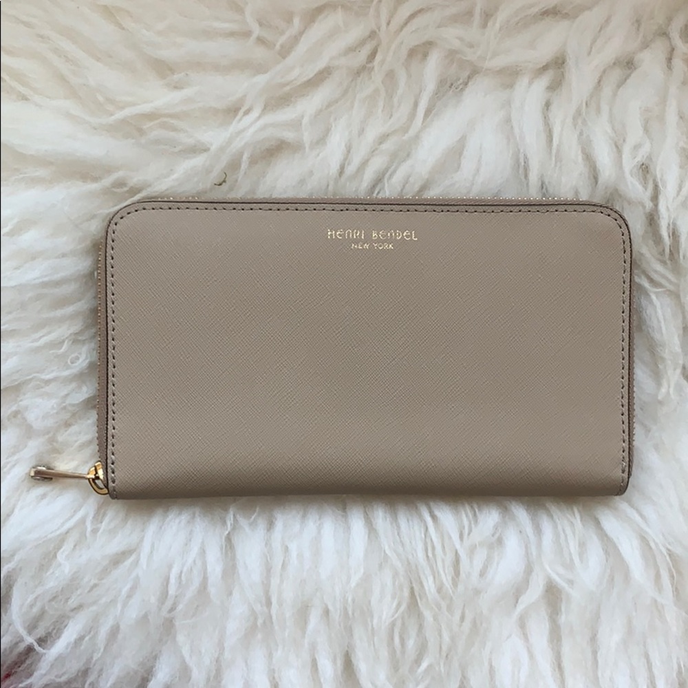 HENRI BENDEL WALLET